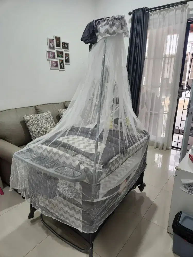 Baby box Pliko next to me preloved