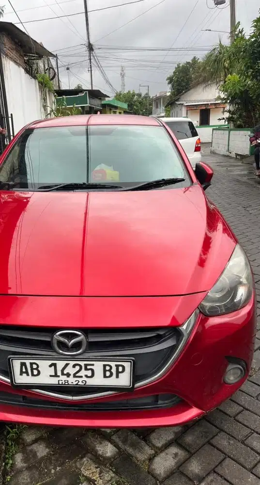 Mazda 2 skylow 2015