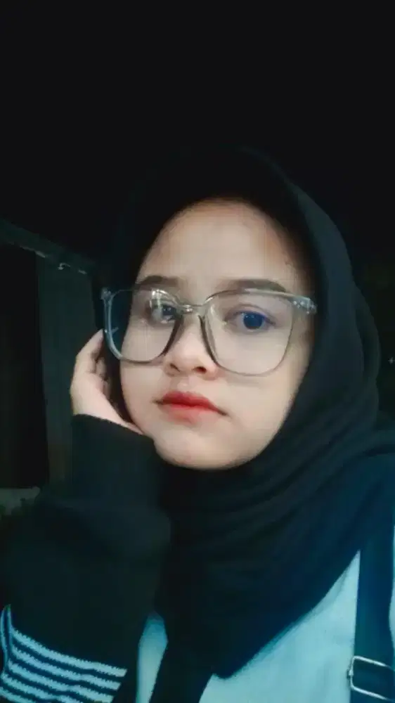 MENCARI KERJAAN TETAP