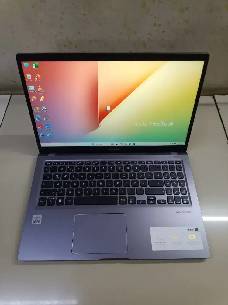 Asus F515J, core i7 gen10, ram 8gb, sss 512gb, layar 15 inch, like new