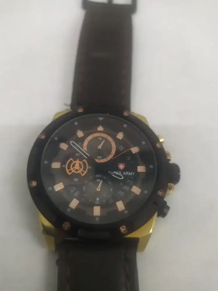 Jual jam Swiss Army SA8564M