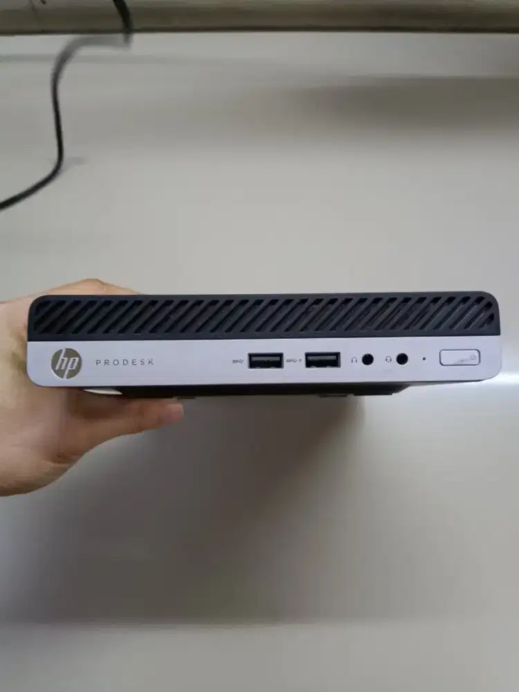 PC mini HP prodesk, core i3 gen 8, ram 8gb, ssd 256gb