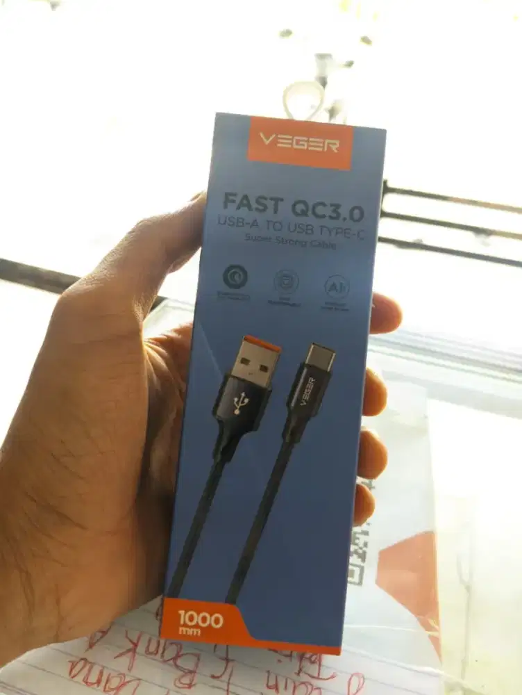 Kabel charger veger
