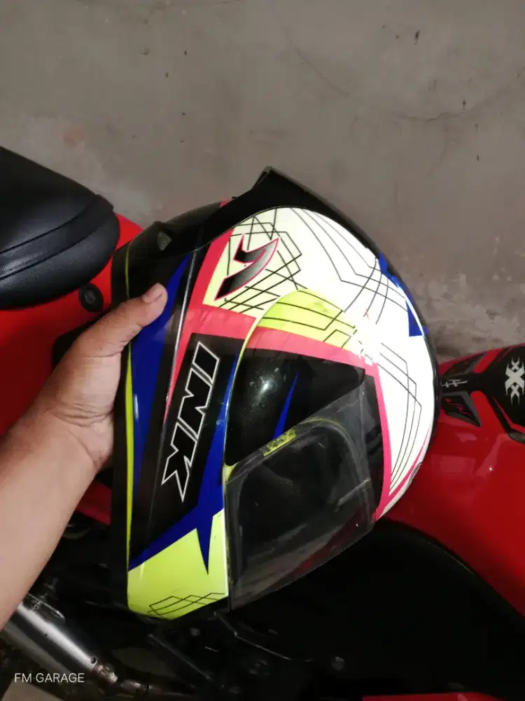 Helm ink cl max size M