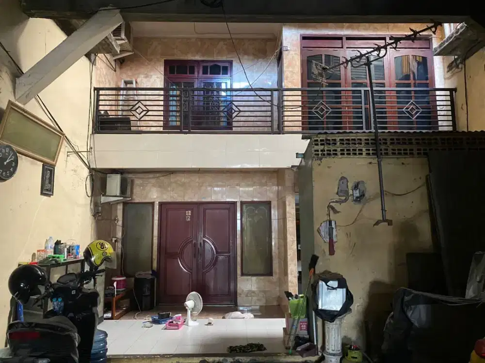 Rumah Raya Sukomanunggal