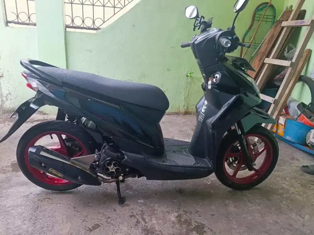 Honda beat fi 2015