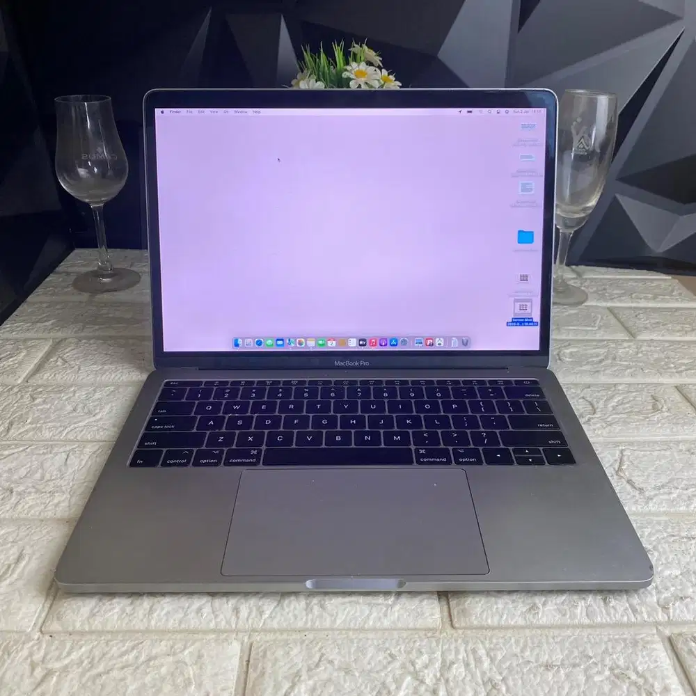 Macbook Pro 2017 8/1TB Murah Bisa COD