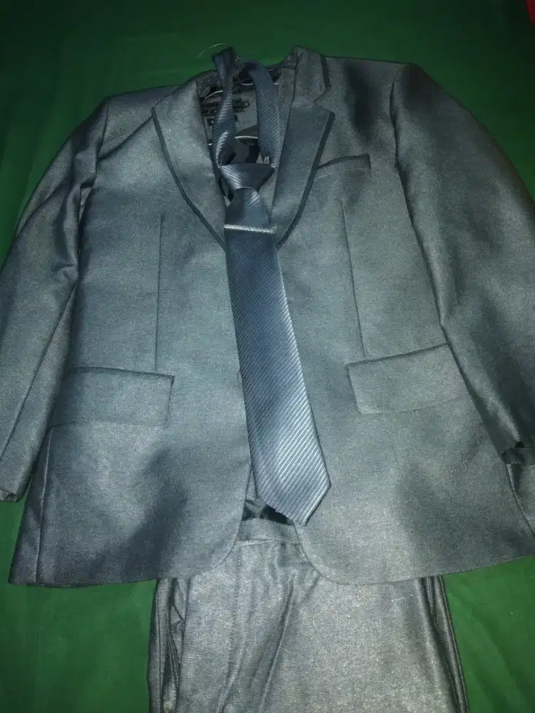 Jual Cepat Jas Nikah 1 Set Baru 1 x Pakai Beli Harga 1,5 Jt