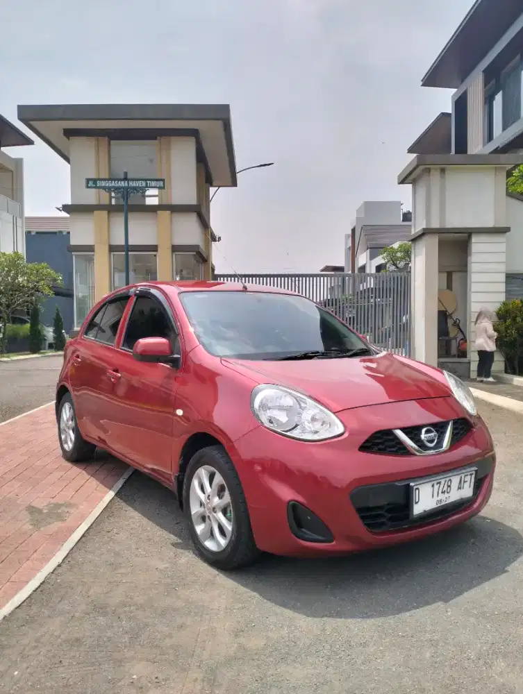 NISSAN MARCH L AT 2017