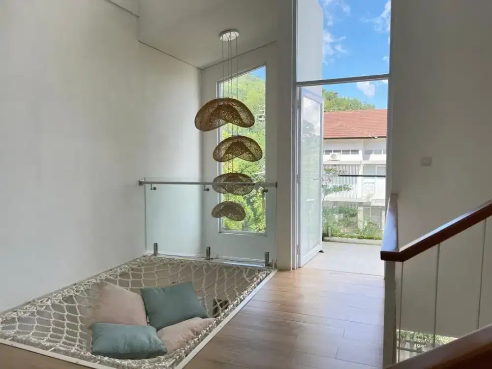 Rumah Villa Mewah Dago Resort Pakar