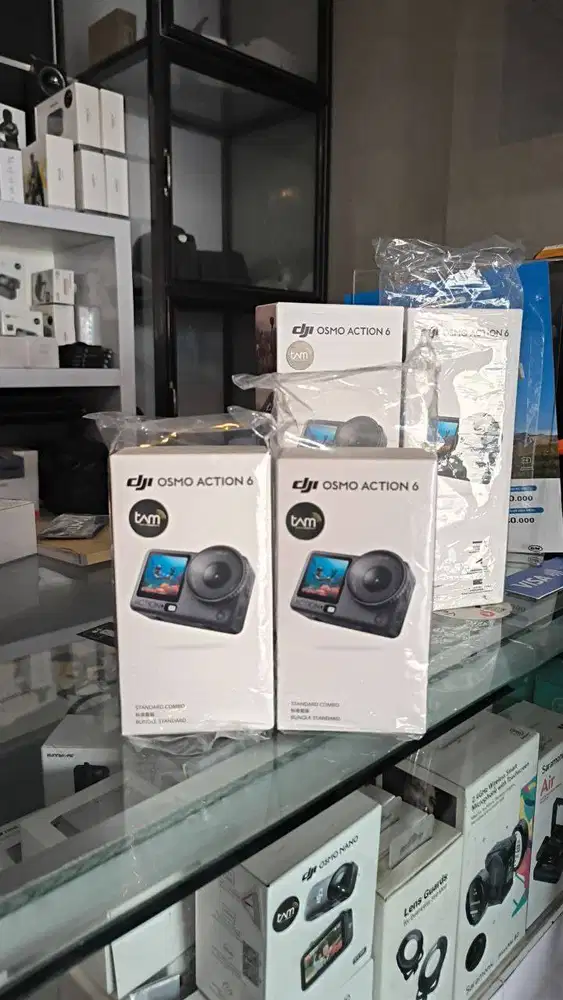 DJI Osmo Action 6 - Action Camera 1/1.1-Inch Square Sensor - Standard