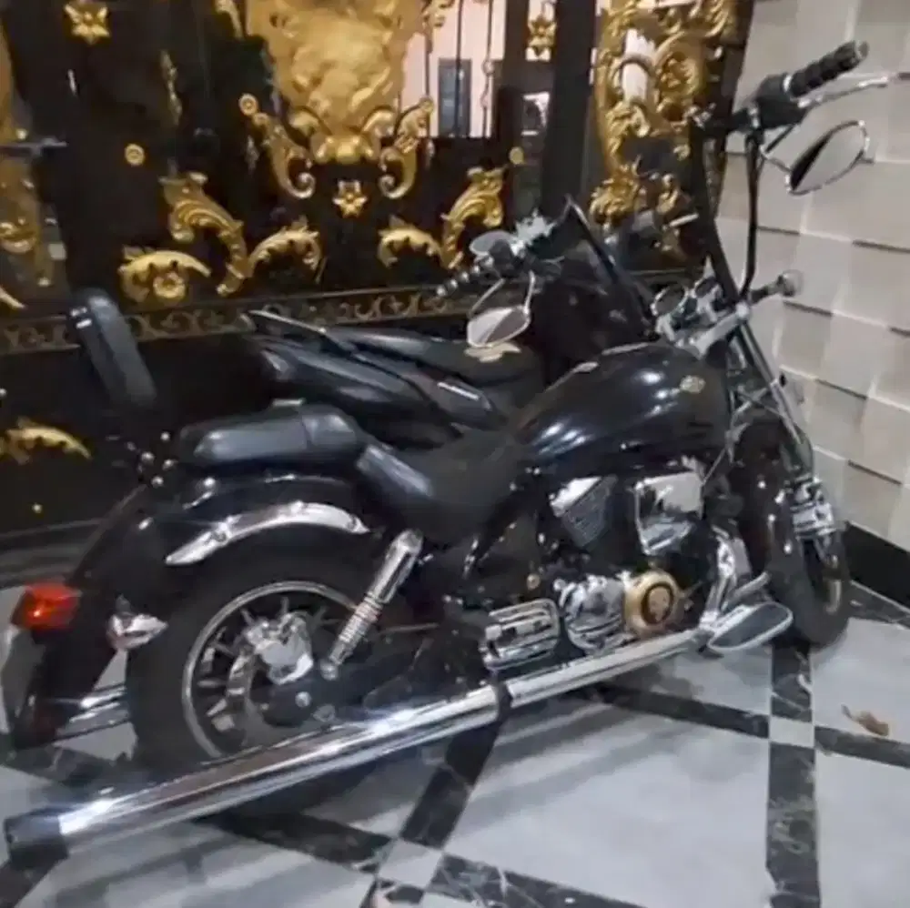 Dijual Cepat Motor SM Sport V16 sudah modif, Mulus dan Terawat