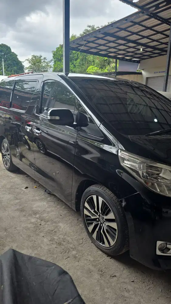 Toyota Alphard 2012 Bensin