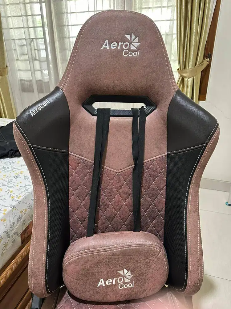 Kursi Gaming Aerocool Duke