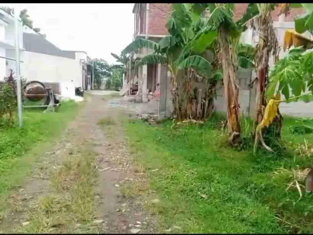 Dijual pekarangan di lampu batang Mojosongo solo