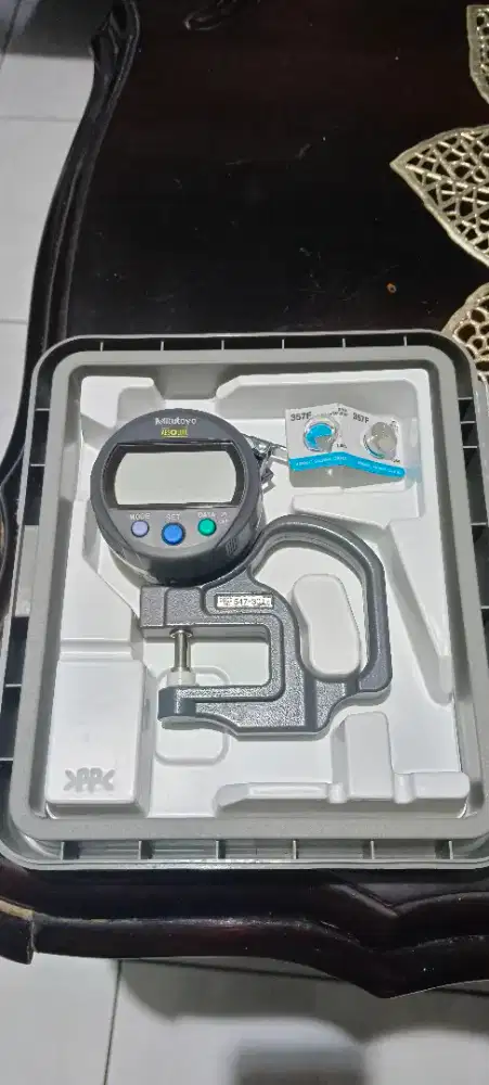 Mitutoyo digimatic thickness gauge