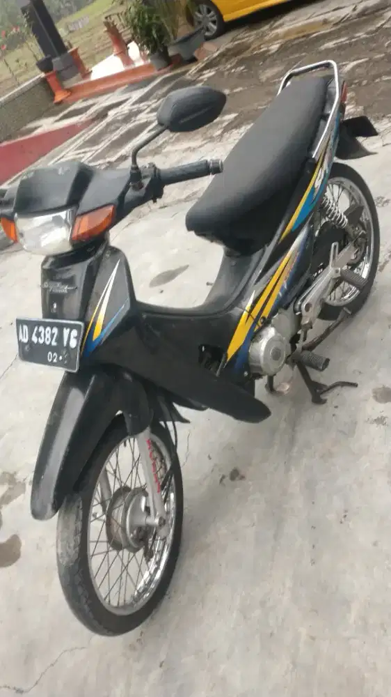 Supra 2001 komplit mesin bagus irit