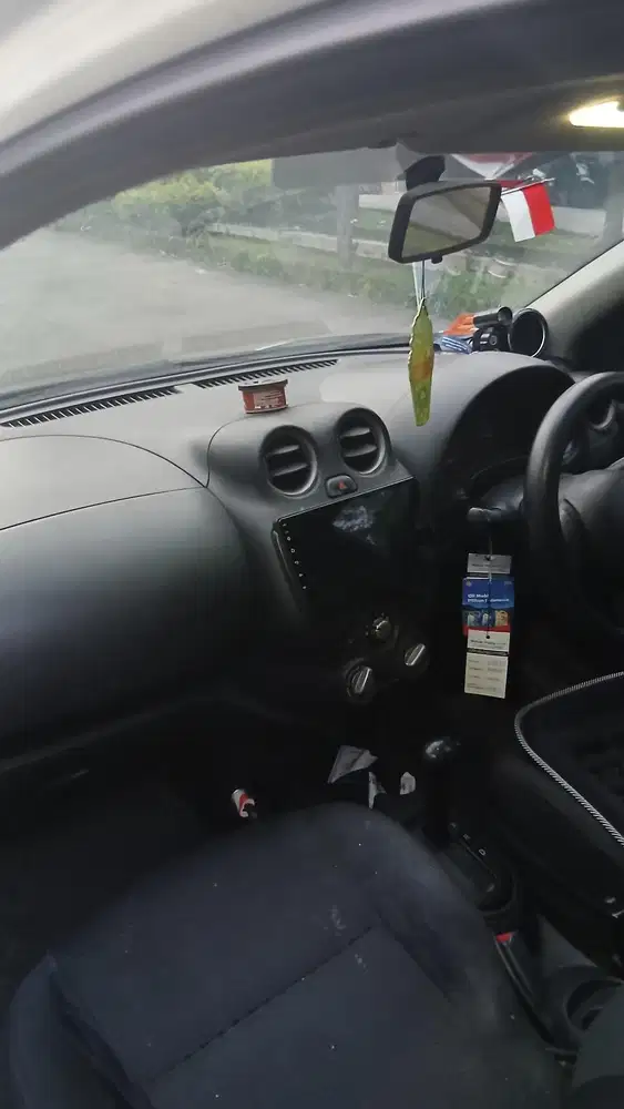 Nissan March 2012 Bensin