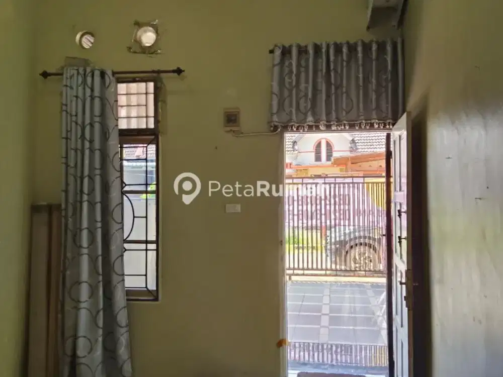 DIJUAL RUMAH JALAN KARYA WISATA KOMPLEK TAMAN JOHOR BARU-MEDAN JOHOR (jesslyn)