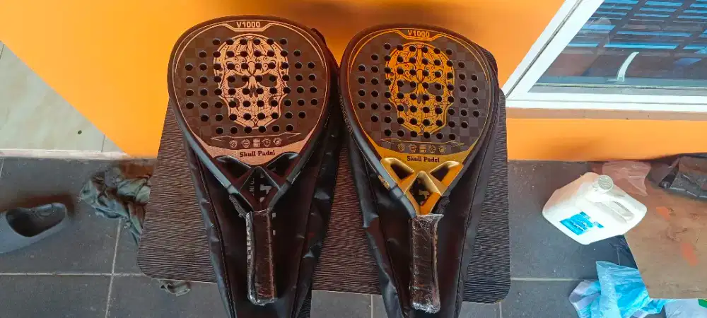 Dijual Padel Raket Skull V1000 gold n white