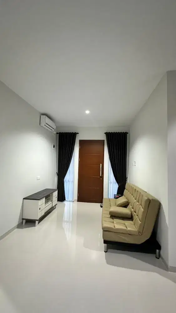 RUMAH DISEWAKAN FURNISH DEKAT BANDARA