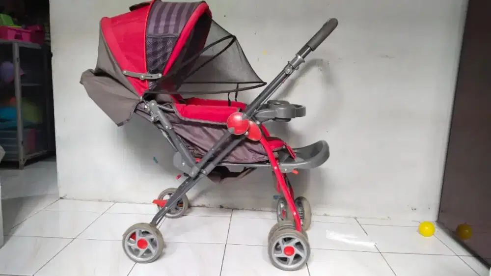 Stroller Merk Pliko Preloved