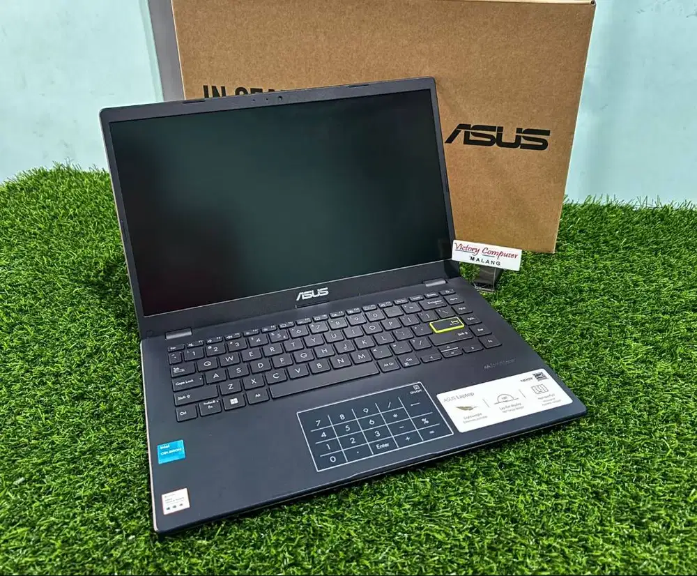 ASUS Vivobook Go 14 pemkaian 2 bulan Garansi resmi s/d 2027