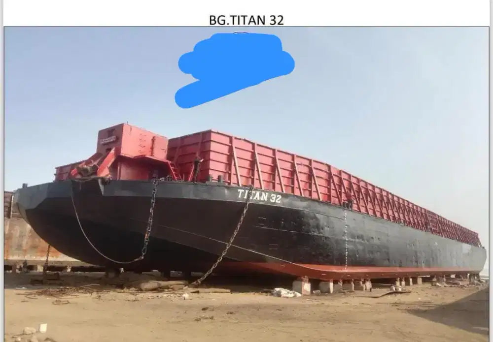 Dijual Barge 300 Feet Tahun 2015