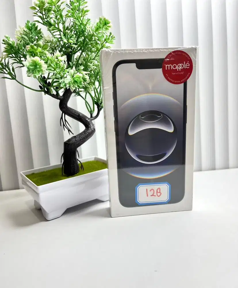 New iPhone 16e 128 iBox