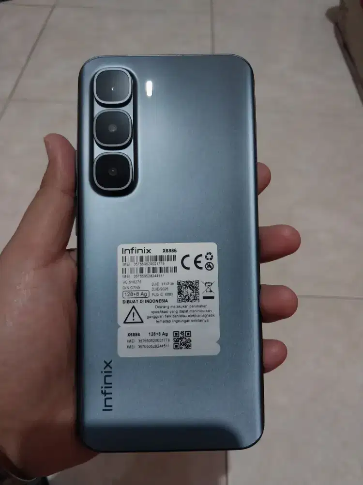 Infinix Hot 60 Pro+ hitam 8+8/128gb garansi resmi