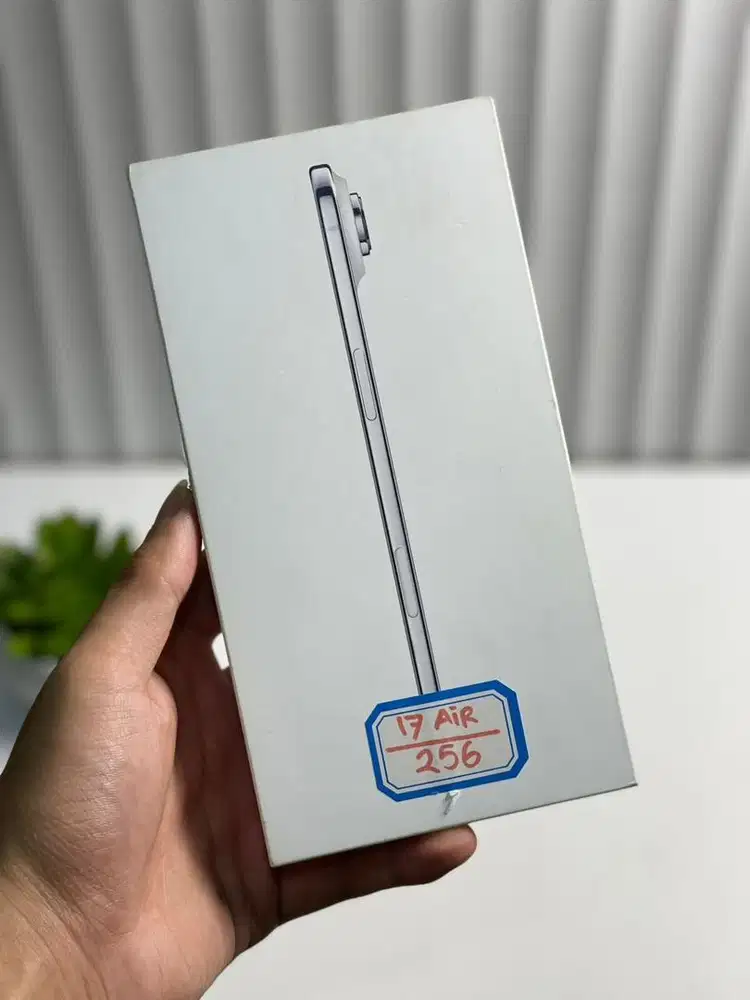 New iPhone 17 air 256 iBox