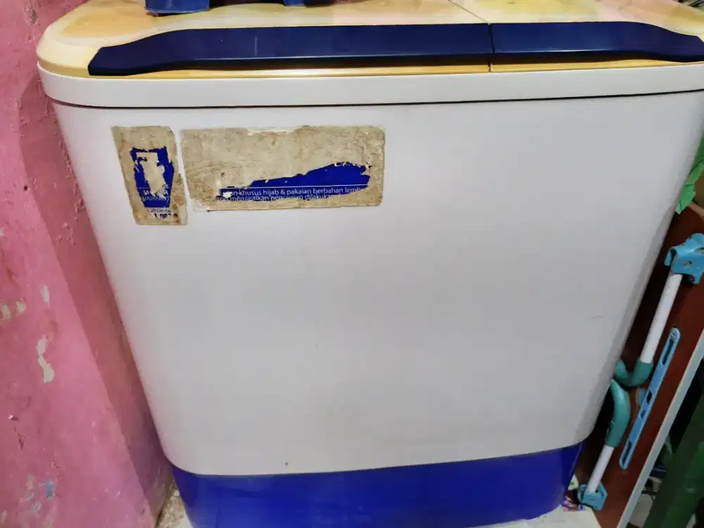 Di Jual mesin cuci 2 tabung merk Aqua