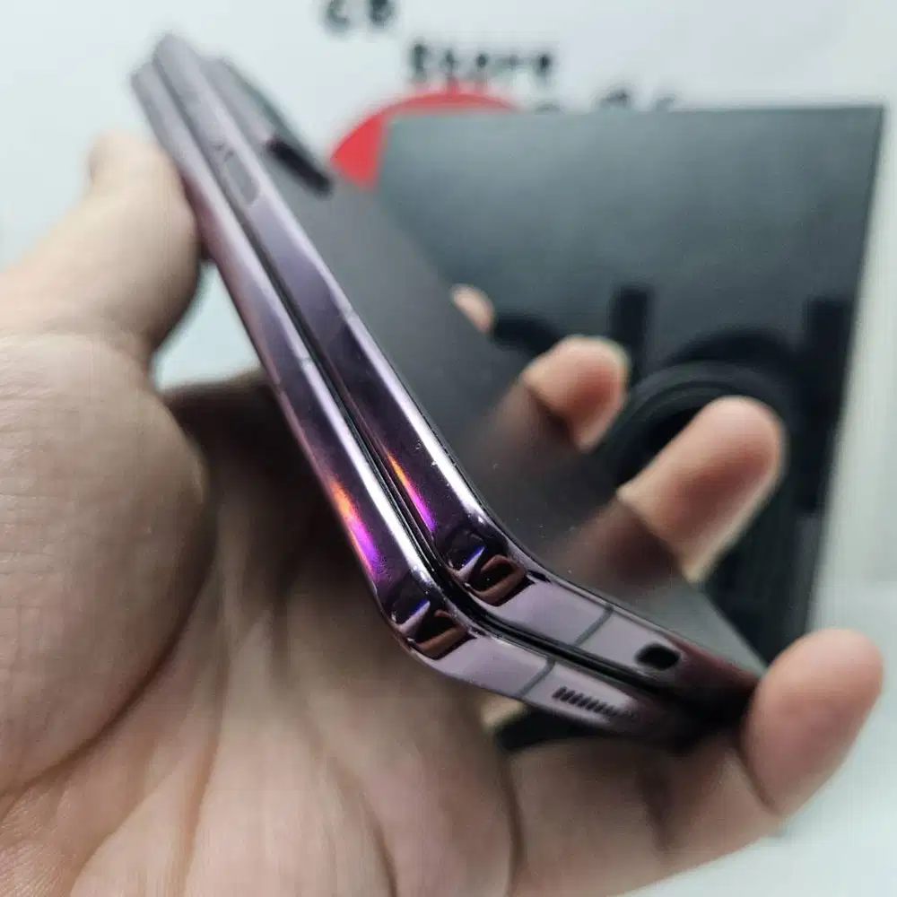Samsung Galaxy Z Fold 4 Burgundy 512GB Fullset No Minus