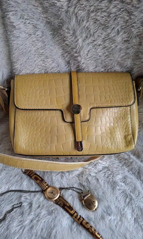 Tas Selempang Wanita Kuning Croco Embossed Kuning/Mustard