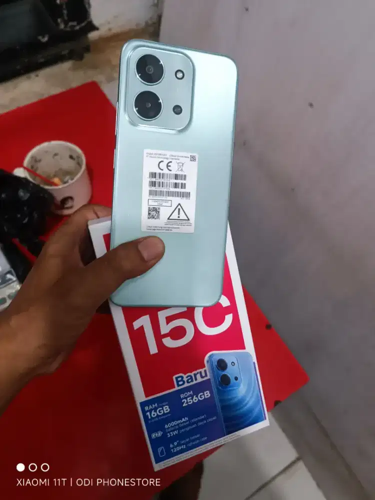 Redmi 15c 8/256 mulus seperti baru dan lengkap