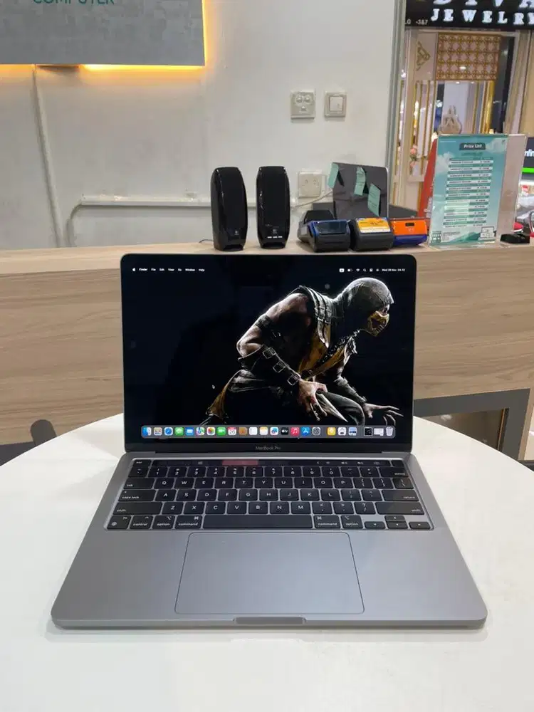 MacBook Pro M1 2020 8/256GB - space grey