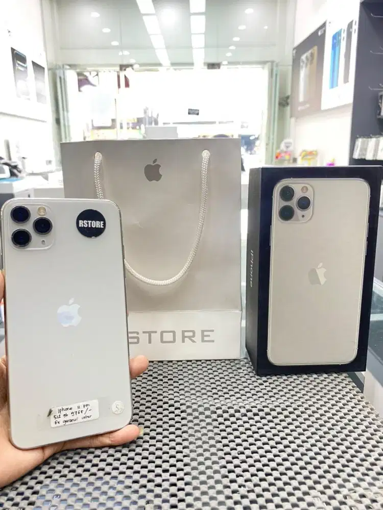 iPhone 11 Pro Max 512Gb fullset,Ex garnsi internasional
