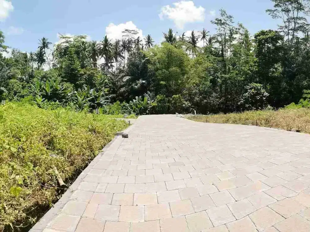 Tanah cantik zona perumahan beng gianyar jl5mtr paving
