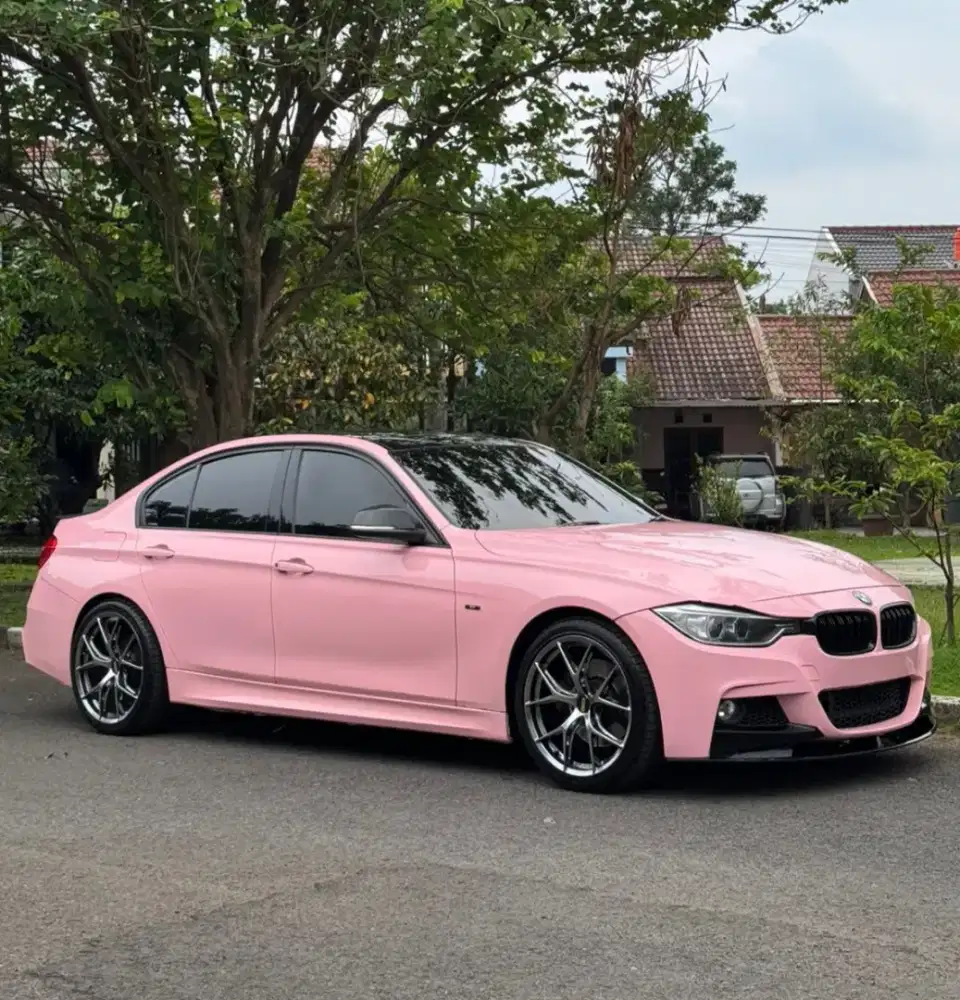 MURAH. BMW 328i SUNROOF 2013 M Sport 320i 2012 f30 330i