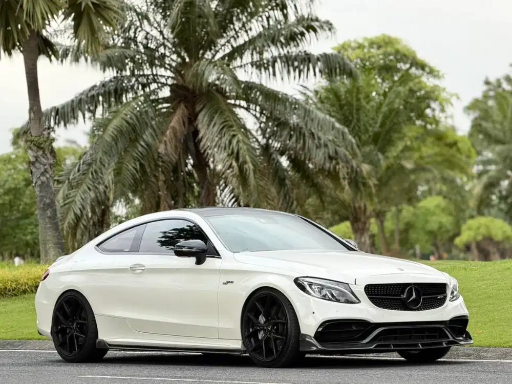 Mercedes Benz C205 C43 Coupe 2018 White 2019 2017 Putih Jual Cepat Bu