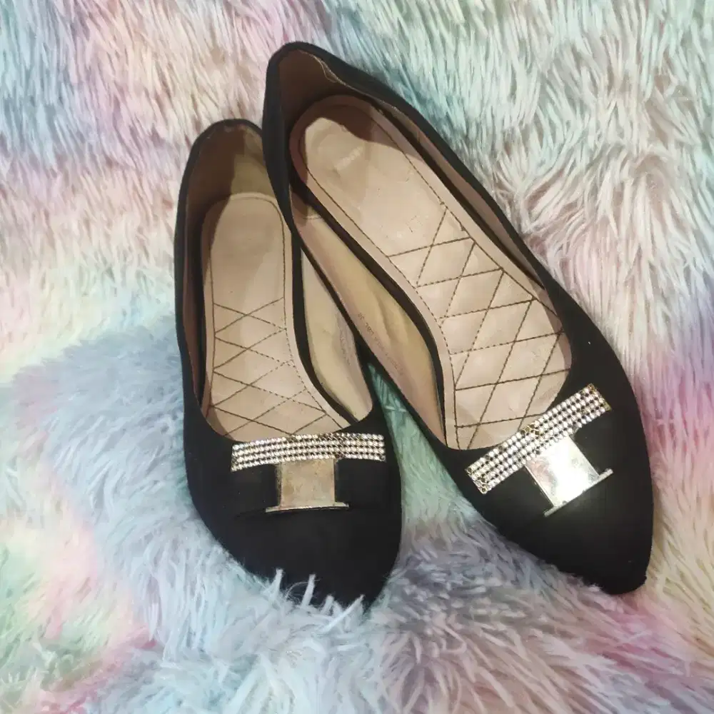 Fladeo sepatu kerja hitam wanita size 38