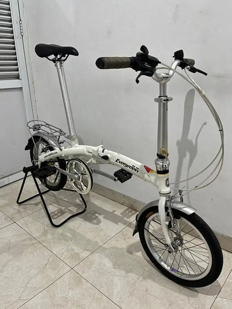 Sepeda lipat evergreen 16
