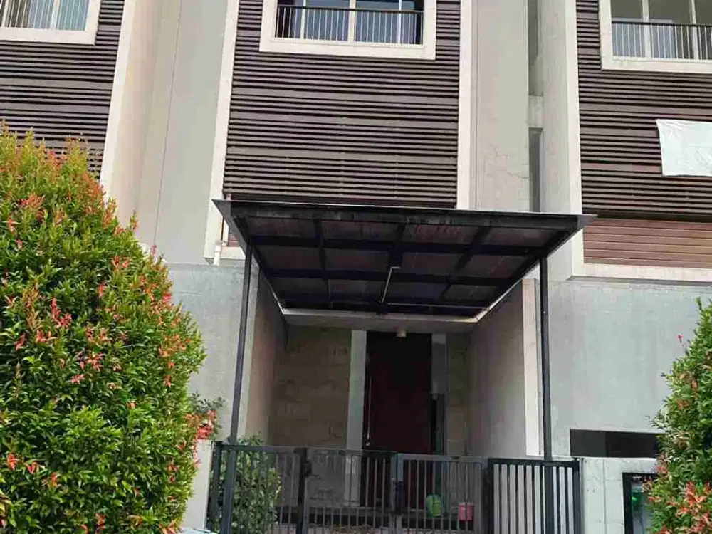 DIJUAL SOHO/RUMAH USAHA 3 LANTAI GRAHA NATURA JALAN UTAMA GRAHA NATURA SURABAYA BARAT