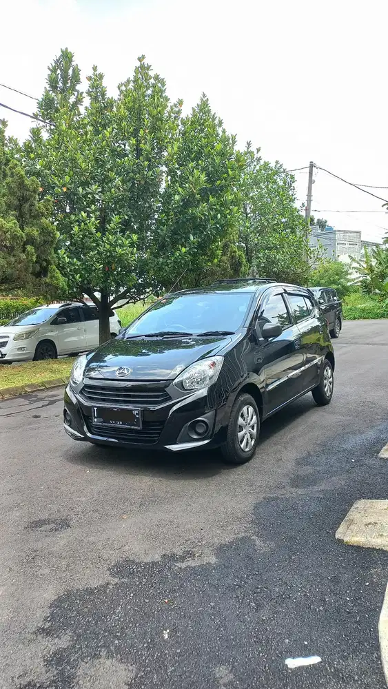 Fs : Harga cash! Ayla D+ 2021 mt, km antik, full ori cat!!