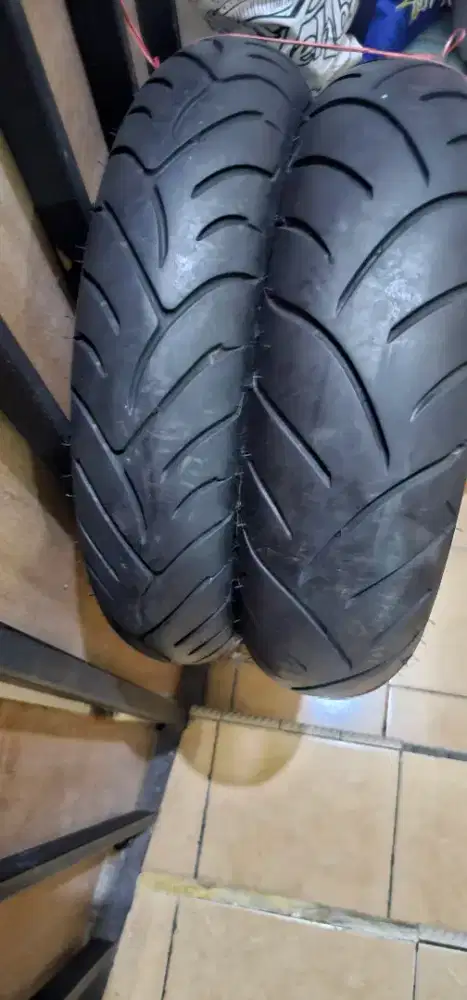 Di jual 1pasang ban x mak