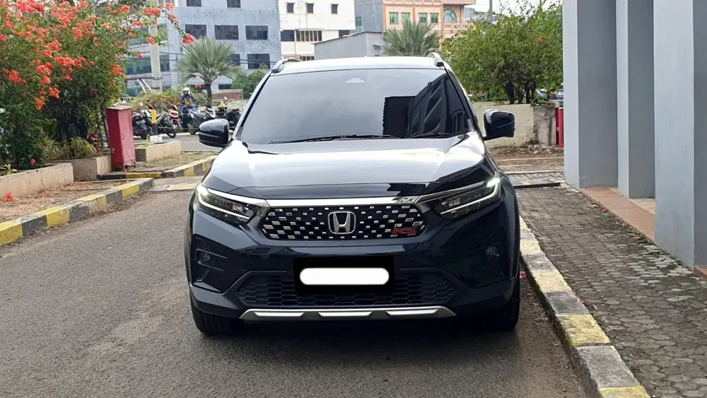 Km18rb honda wrv rs sensing 2023 pakai 2024 hitam matic