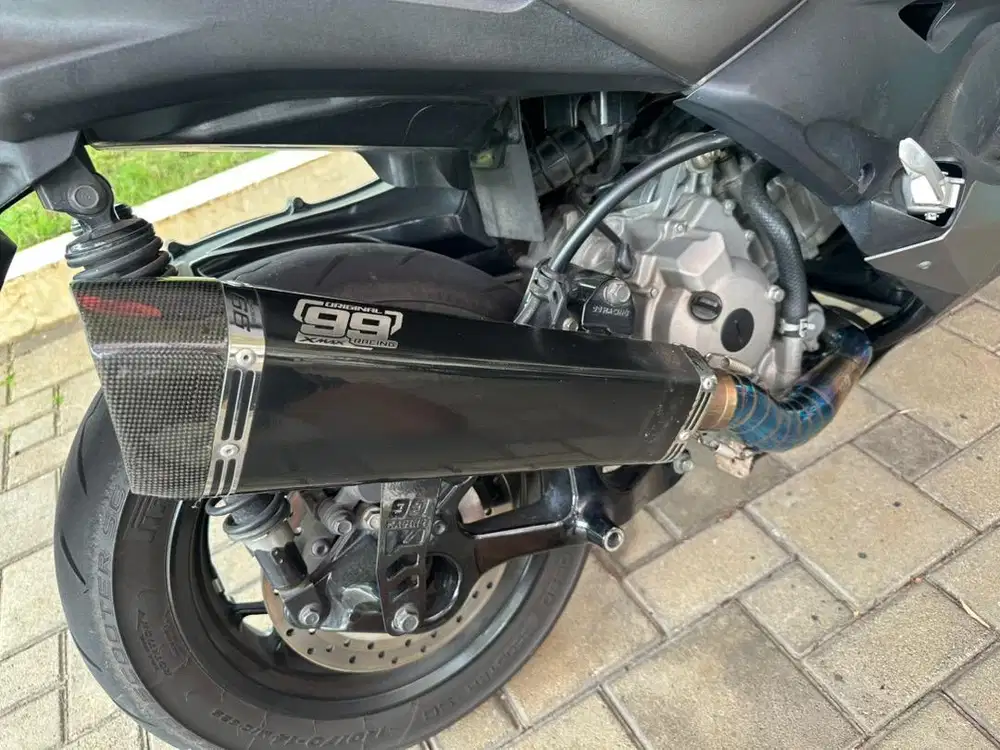 Knalpot XMAX 99Racing