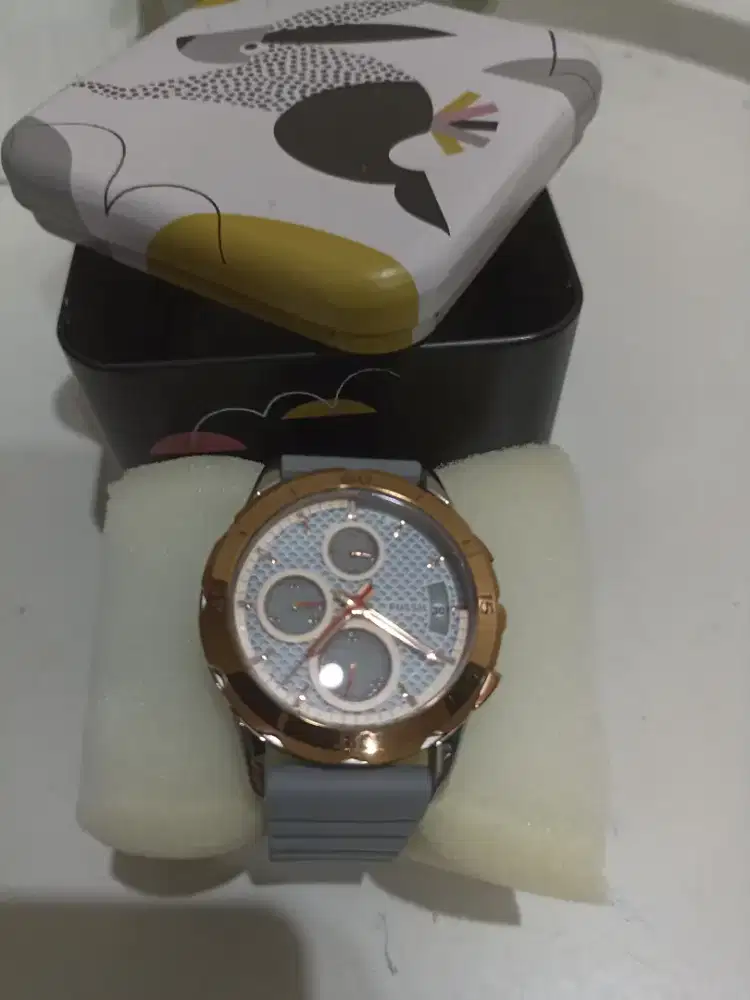 Fossil Chronograph Grey Silicone Watch