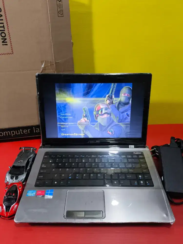 ASUS X43SA-208 Spesial Edition [RAM 8GB SSD 256Gb VGA RADEON]