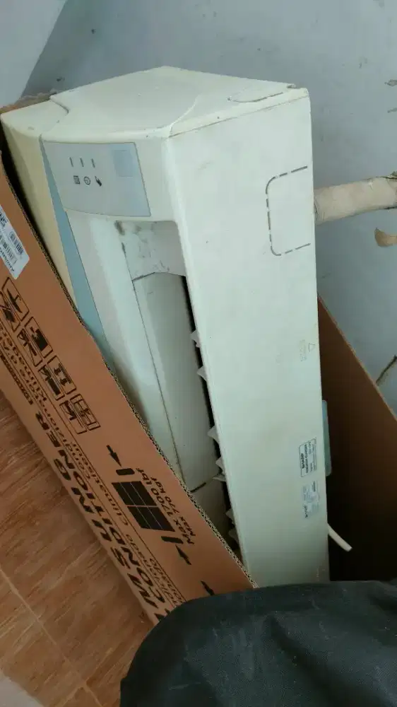 AC SHARP ½ PK (seken)